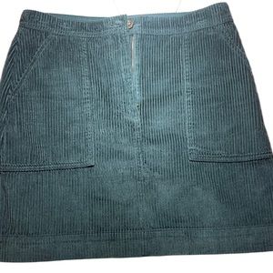 90s Style GAP Mini Skirt Size 8 Corduroy Hunter Green Teen Youth Women Y2K
